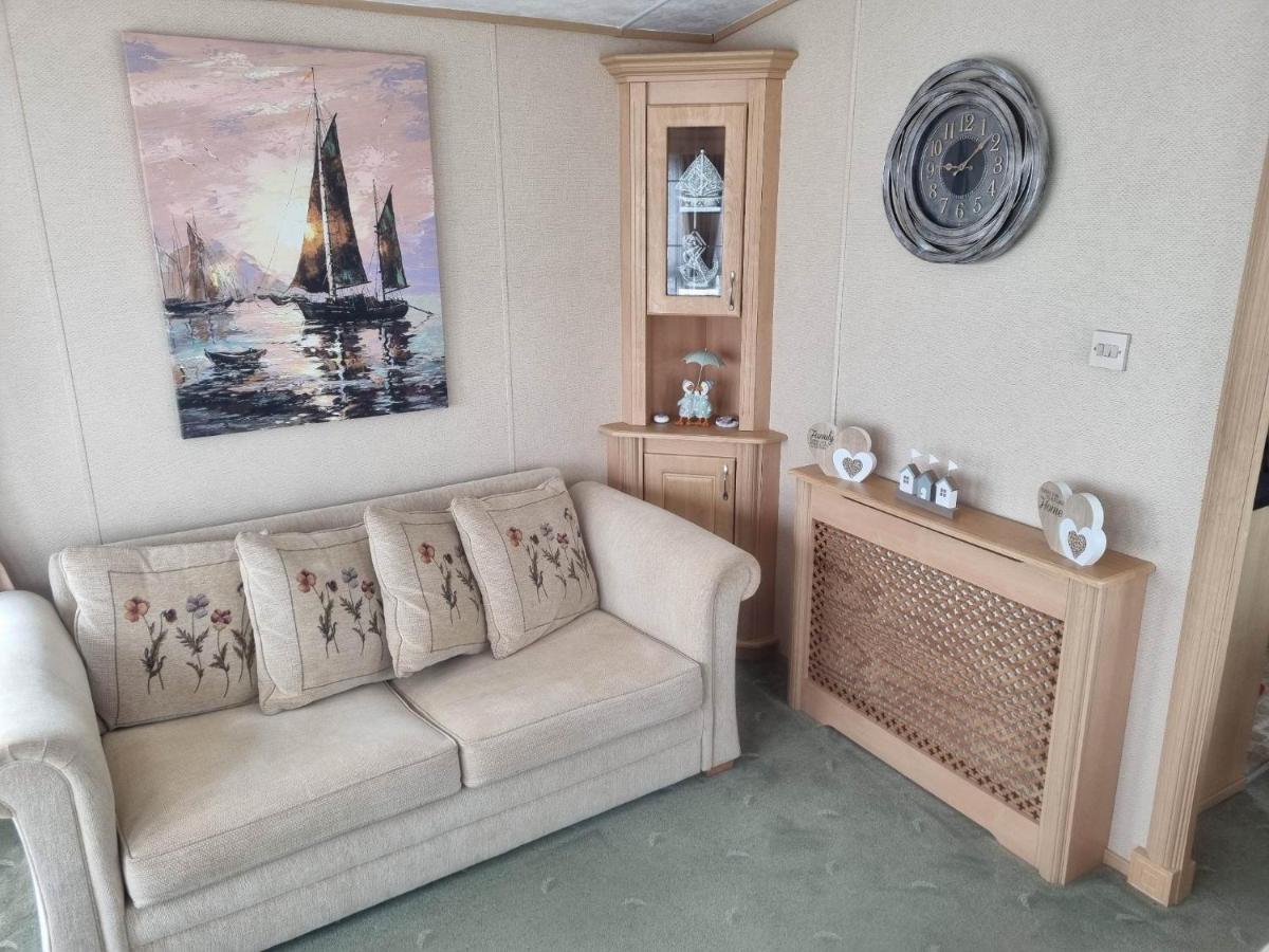 Palm Square 19 3 Bed Deluxe Caravan شابيل سانت ليوناردز المظهر الخارجي الصورة
