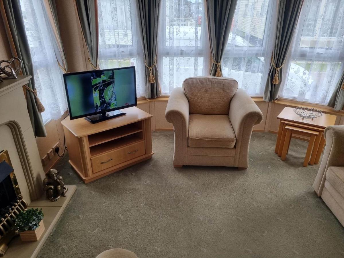 Palm Square 19 3 Bed Deluxe Caravan شابيل سانت ليوناردز المظهر الخارجي الصورة