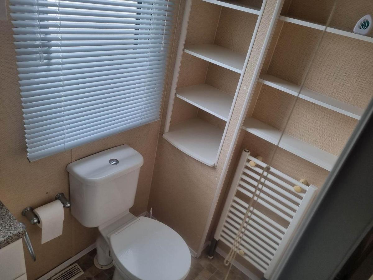 Palm Square 19 3 Bed Deluxe Caravan شابيل سانت ليوناردز المظهر الخارجي الصورة