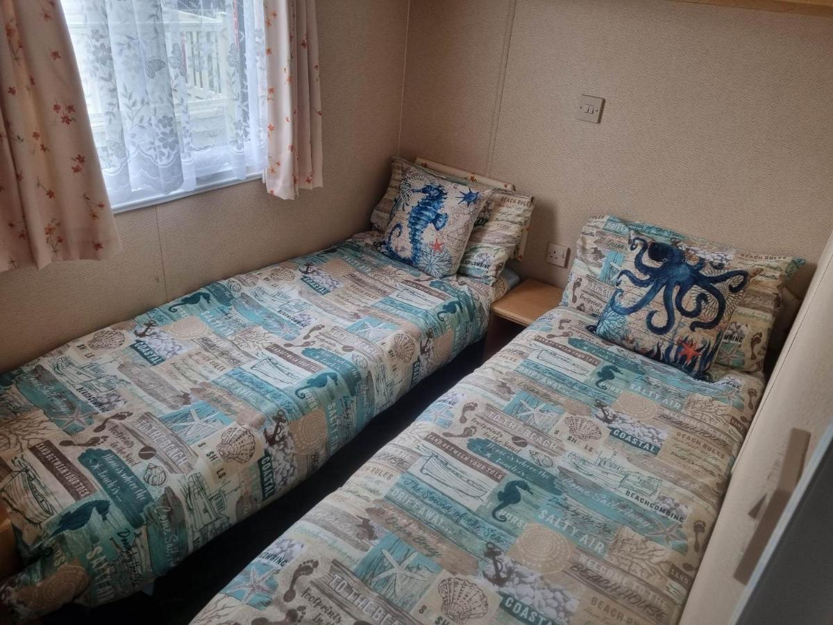 Palm Square 19 3 Bed Deluxe Caravan شابيل سانت ليوناردز المظهر الخارجي الصورة